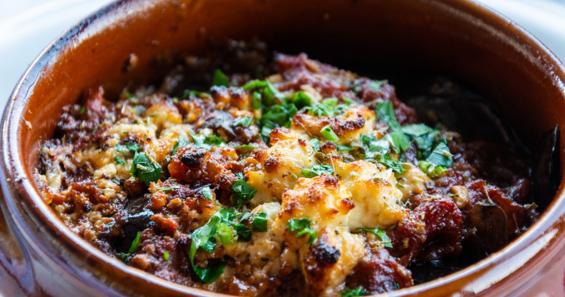 Griechischer Hack Nudel Auflauf mit Feta Rezept